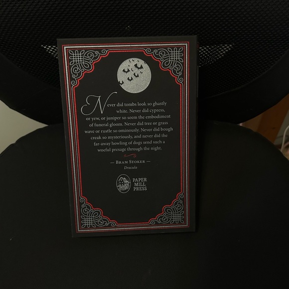 Dracula - Picture 2 of 3